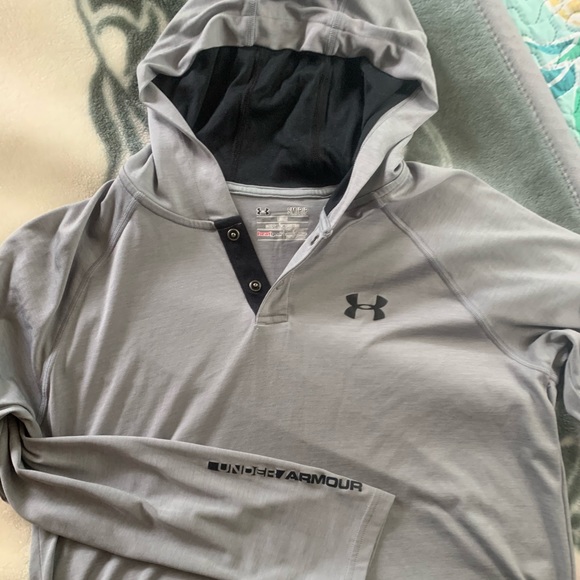 Under Armour hoodie - Picture 1 of 3